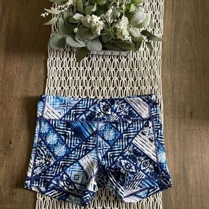 🌀 Athleta Tie Dye Blue Shorts 🌀